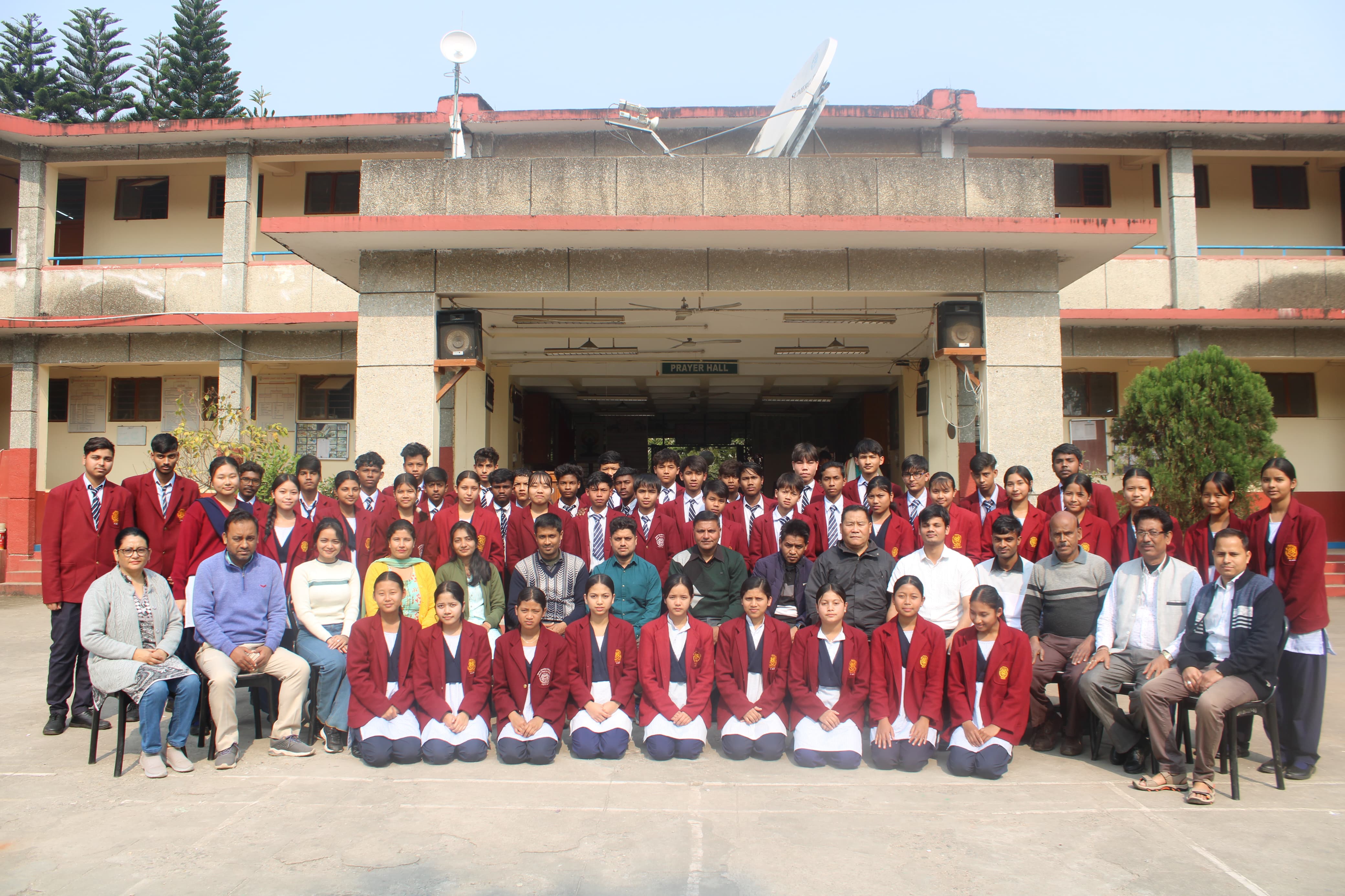 Class IX students (including Migration students) with Staffs
